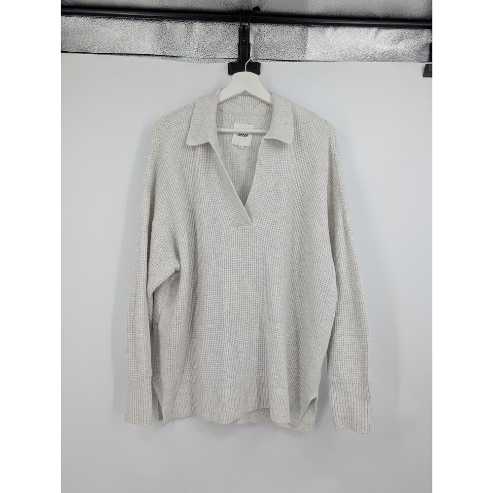 Aerie Oversized Waffle Knit Light Gray V-Neck Sweater Size Small Comfort Errands